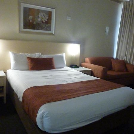 Ashfield Philip Lodge Motel ซิดนีย์ ภายนอก รูปภาพ