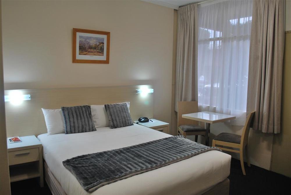 Ashfield Philip Lodge Motel ซิดนีย์ ห้อง รูปภาพ
