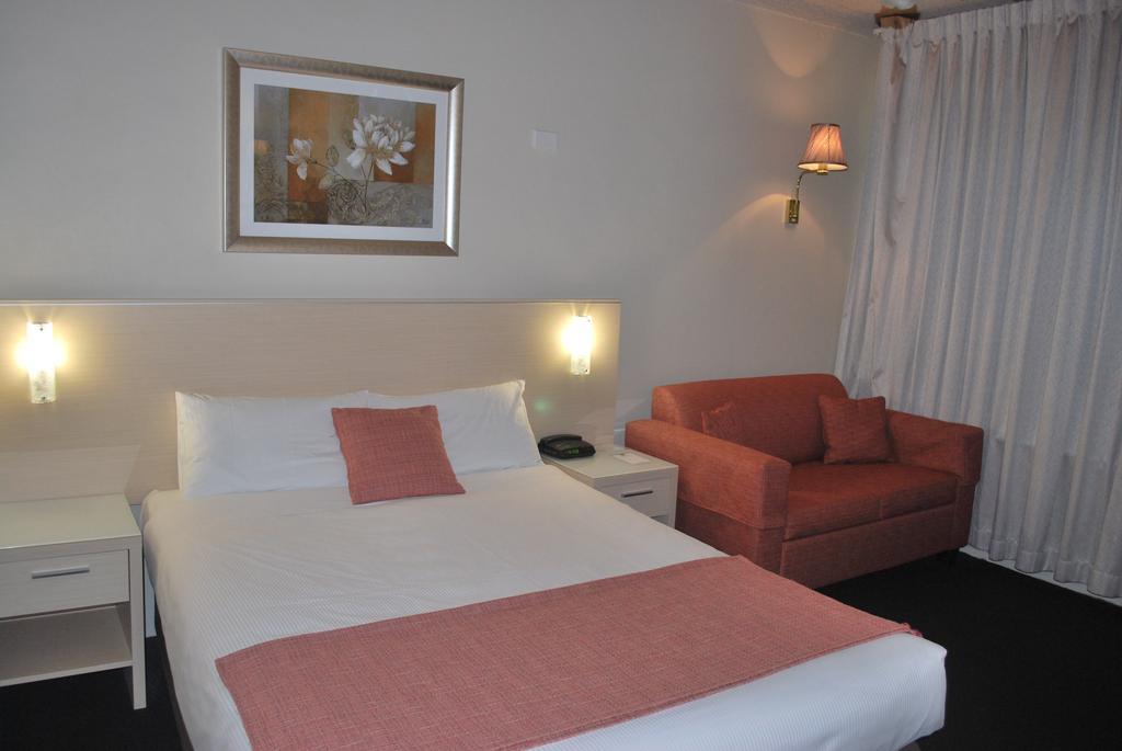 Ashfield Philip Lodge Motel ซิดนีย์ ภายนอก รูปภาพ